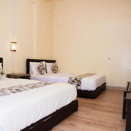 Myra Hotel Mersing Exteriér fotografie